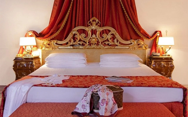 Venice Roulette Hotel 4*