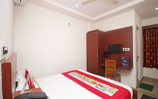 OYO 9632 Hotel Prestige Residency