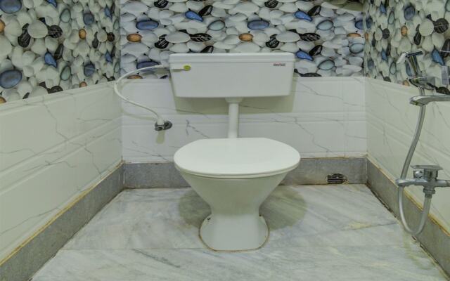 OYO Flagship 13777 VIP Palace