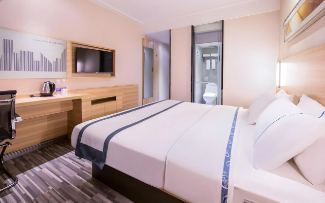 City Comfort Inn Shenzhen Longhua Bus Station Qinghu Metro Station