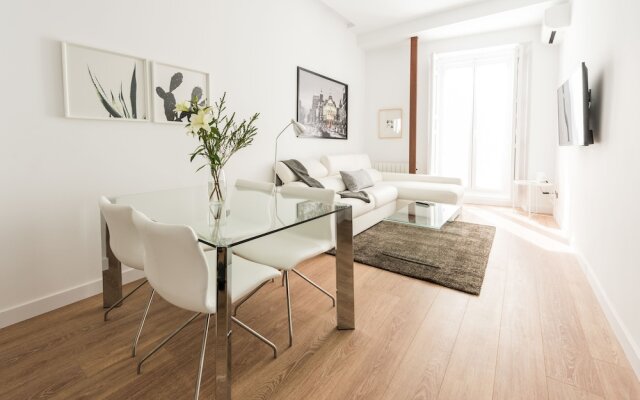 Chueca Exclusive - MADflats Collection