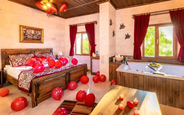 Sarnich Cave Suites Boutique-hotel