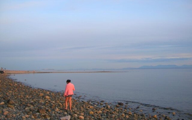 Davis Bay Bed & Breakfast