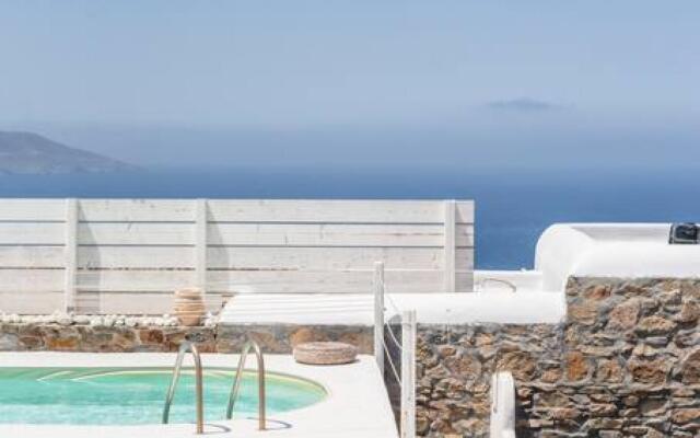 Fanari Studio 2 With Panoramic Pool