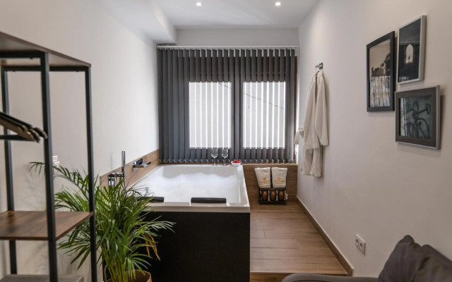 Mina Mychoice by Bossh Apartments