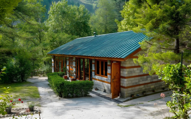 Zone Connect by the Park Manali