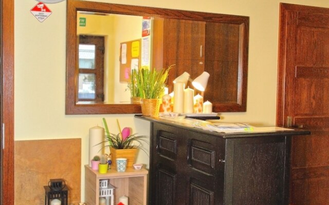 SEUL WILLA  Guest house n Restaurant