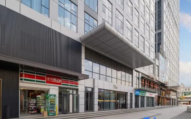 Jiacheng Hotel (Kunming University of Finance and Economics Wancai City)