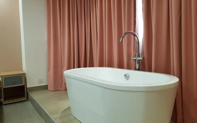 Bloommaze Boutique Hotel Klang