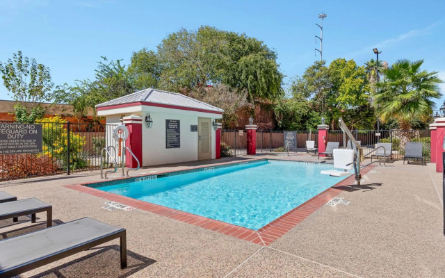 Candlewood Suites San Antonio Downtown by IHG