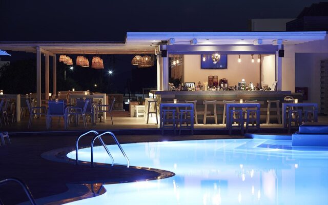 Pefki Islands Resort