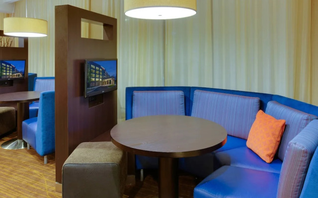 Courtyard Pittsburgh North/Cranberry Woods