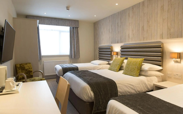 St Ives Hotel