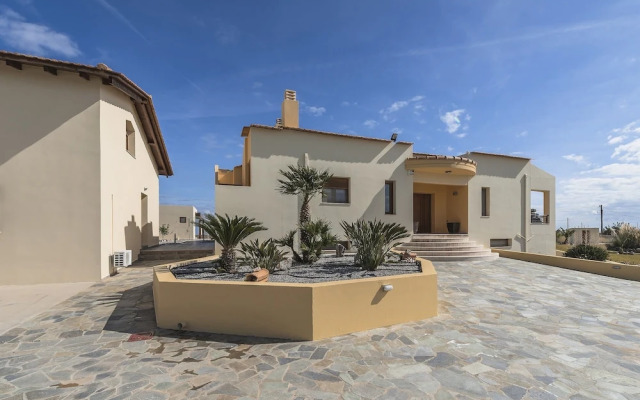 Villa Rose on the beach