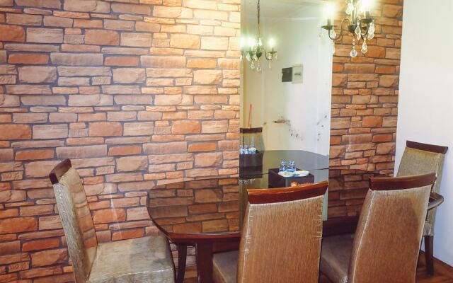 2 Bedroom Senayan Apartment by Travelio