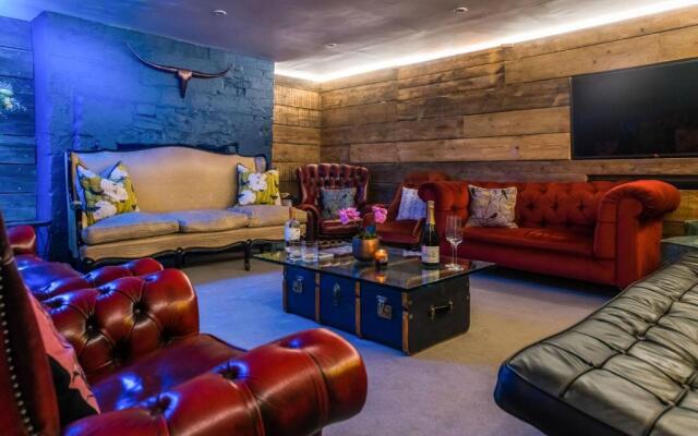 Mr Darcys Residence