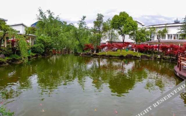 Wangfeng Gaden Hotel