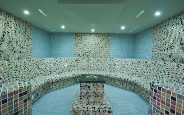 Campus Alba at Hotel Castello Mare