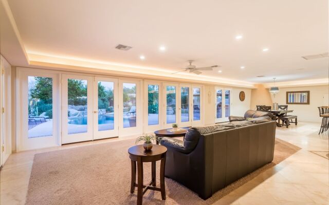 Casa Paraiso 3 BR by Casago