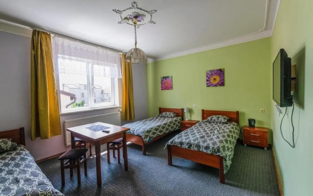 Regina Guest House