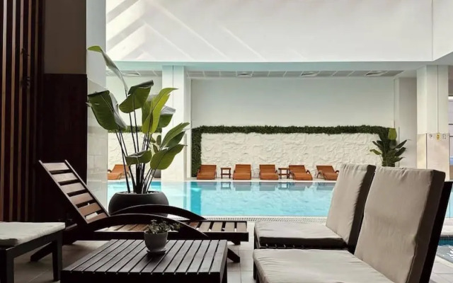 Luxury two Bedroom Condo & Pool, 3rd Floor