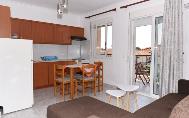 Isolde Apartment by TravelPro Services - Kalli...
