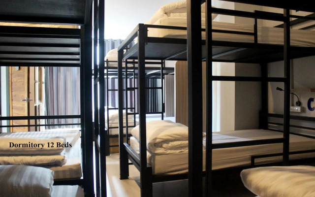 Phuket Marine Poshtel (SHA Plus+)