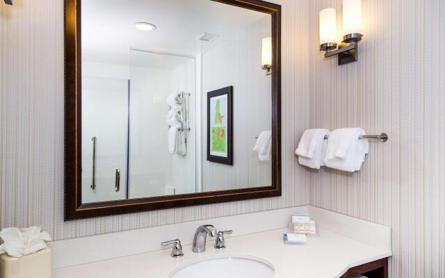 Hilton Garden Inn Burlington Downtown