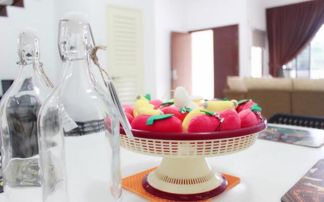 12 Pax Puteri 6 Puchong Table Tennis/TV Game