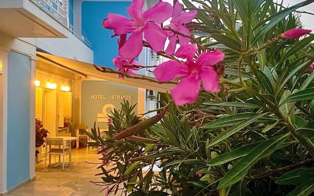 Stratos Hotel