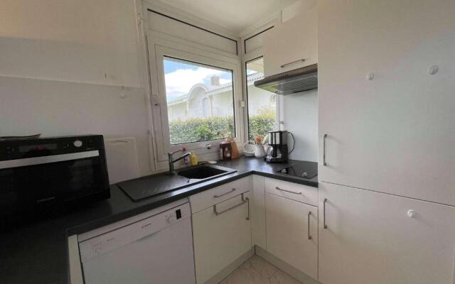 Appartement Saint-Jean-De-Monts, 4 Pièces, 9 Personnes - Fr-1-224c-214