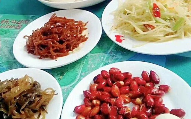 Xiaodong Fisherman House