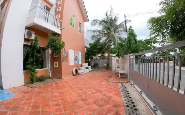 Goc Bien Homestay