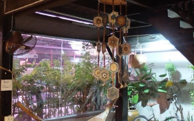 IAmWarin Mini Hostel