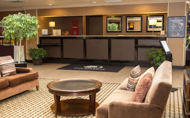 DoubleTree by Hilton Washington Meadow Lands Casino Area