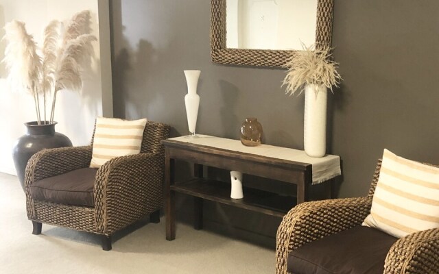 Oceania Beachside Holiday Apartments