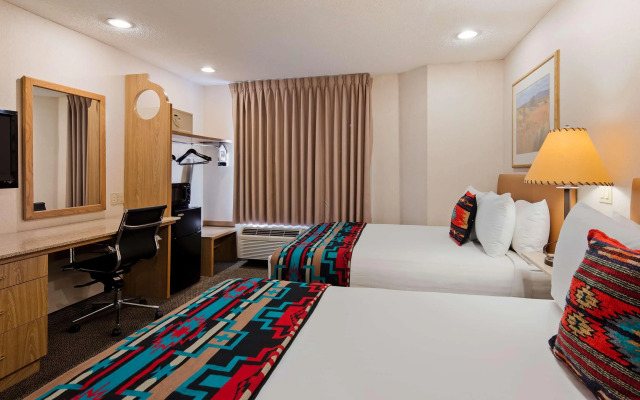 Inn at Santa Fe, SureStay Collection by Best Western