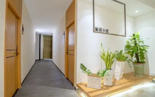 Habitat Traders Hotel