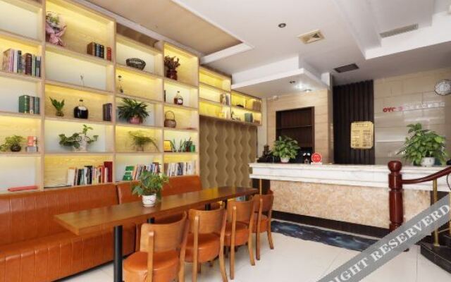 NO 1 Capsule Hotel Beihai