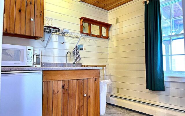 Cranmore Mountain Lodge Bed & Breakfast