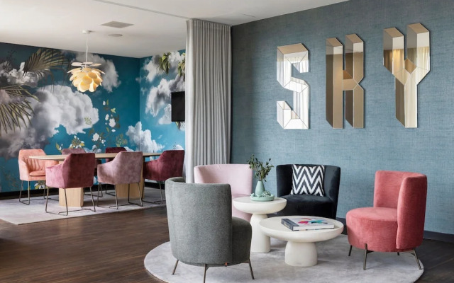 Renaissance Zurich Hotel