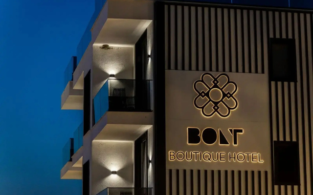 Bolt Boutique Hotel