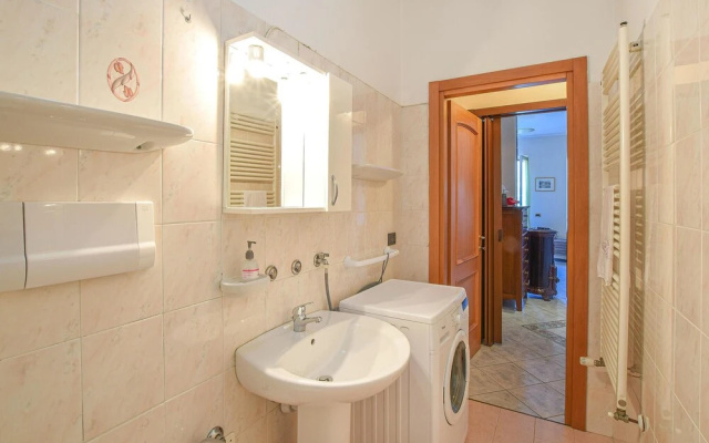 Beautiful Apartment in Monte Isola With 1 Bedrooms and Wifi