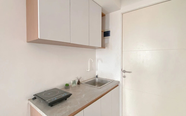 Simple And Cozy Studio At Urbantown Serpong Apartment