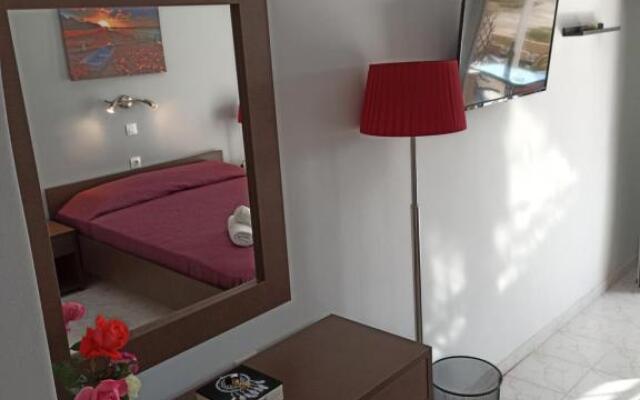 Wave Marathias Apartments