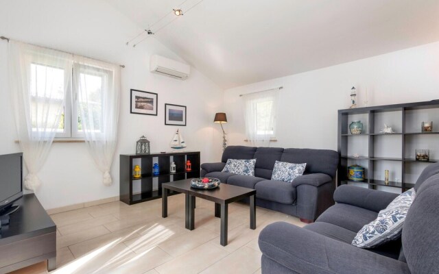 Beautiful Home in Medulin With Sauna, Wifi and 3 Bedrooms