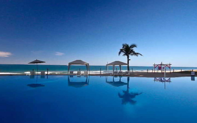 Park Royal Beach Mazatlán