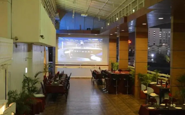 Hotel Somdeep Palace