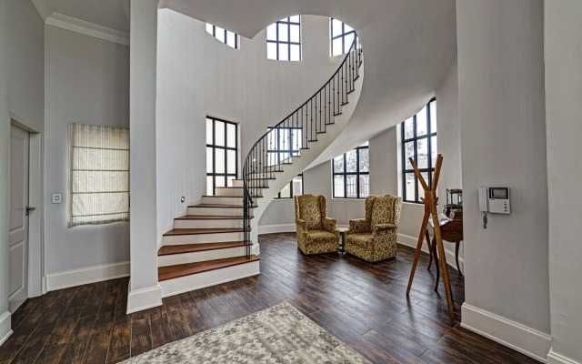 Lagoon Suites Boutique Hotel