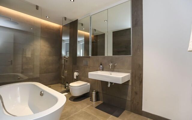 King John Court Apartments